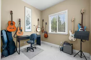 2639 W Pebble Creek Ln N, Lehi, UT 84043 - Photo 15
