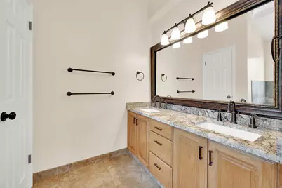 1169 N Fairway Cir W, Farmington, UT 84025 - Photo 31