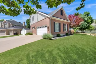 1169 N Fairway Cir W, Farmington, UT 84025 - Photo 51