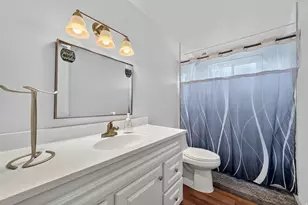 1045 Peach Dr, Ogden, UT 84404 - Photo 11