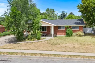 897 E Elm St, Layton, UT 84041 - Photo 31
