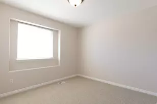 763 N Canterburry Ct E, Saratoga Springs, UT 84045 - Photo 9