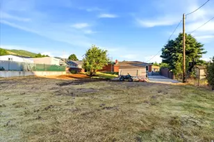 555 E Pages Ln, Centerville, UT 84014 - Photo 49