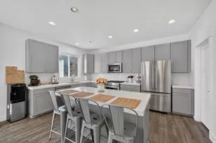 912 E Queensmill Ln S, Salt Lake City, UT 84106 - Photo 5