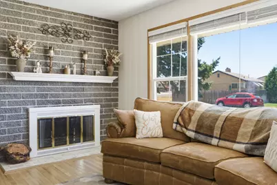 2212 W 5150 S, Roy, UT 84067 - Photo 7
