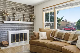 2212 W 5150 S, Roy, UT 84067 - Photo 7