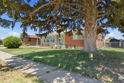 2212 W 5150 S, Roy, UT 84067 - Photo 3