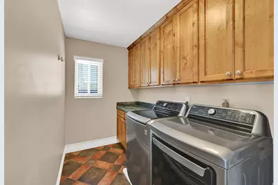 4792 Glasmann Way, South Ogden, UT 84403 - Photo 47