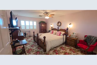 1398 N Oakridge Dr, Centerville, UT 84014 - Photo 19