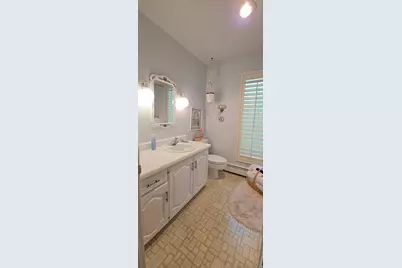 1398 N Oakridge Dr, Centerville, UT 84014 - Photo 27
