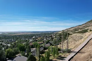 1398 N Oakridge Dr, Centerville, UT 84014 - Photo 55