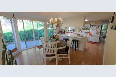 1398 N Oakridge Dr, Centerville, UT 84014 - Photo 11