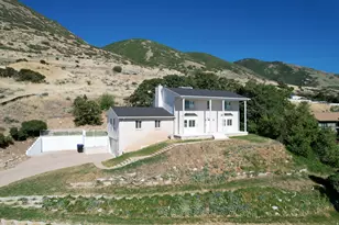 1398 N Oakridge Dr, Centerville, UT 84014 - Photo 51