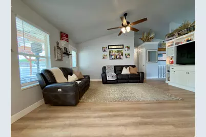 717 S 1100 E, Pleasant Grove, UT 84062 - Photo 7