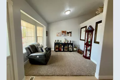 717 S 1100 E, Pleasant Grove, UT 84062 - Photo 9