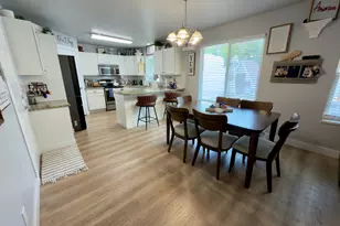 717 S 1100 E, Pleasant Grove, UT 84062 - Photo 3