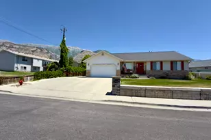 717 S 1100 E, Pleasant Grove, UT 84062 - Photo 63