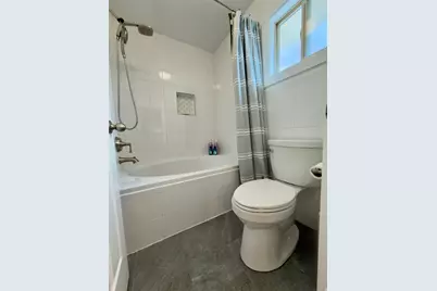 717 S 1100 E, Pleasant Grove, UT 84062 - Photo 15