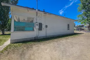 303 N 200 W, Emery, UT 84522 - Photo 27