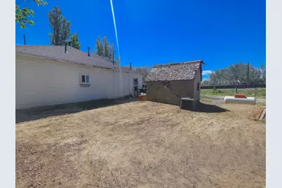303 N 200 W, Emery, UT 84522 - Photo 29