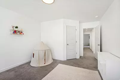 2413 N Gotland Way W, Lehi, UT 84043 - Photo 23