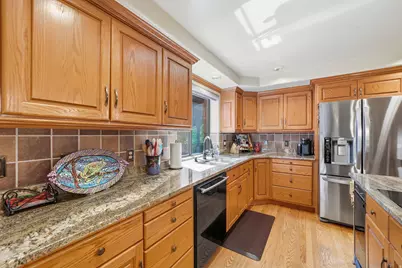 12144 S Mountain Shadow Rd E, Sandy, UT 84092 - Photo 21