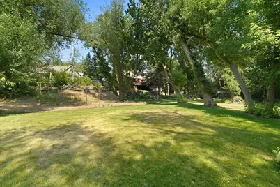 12144 S Mountain Shadow Rd E, Sandy, UT 84092 - Photo 69