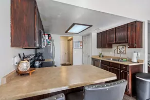 182 W Savannah Ln, Harrisville, UT 84414 - Photo 9