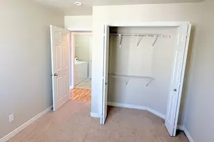8229 S Resaca Dr, Midvale, UT 84070 - Photo 13