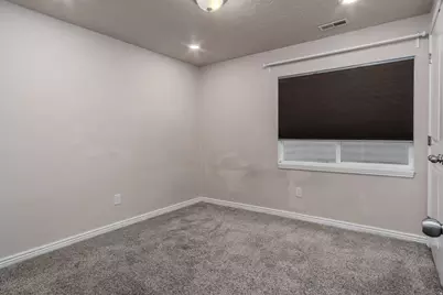 8699 S Diamond Dove Dr, West Jordan, UT 84088 - Photo 17