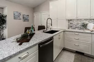8699 S Diamond Dove Dr, West Jordan, UT 84088 - Photo 3