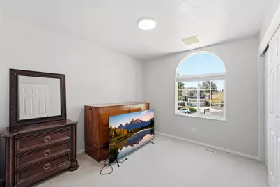 1228 E 3225 N, Layton, UT 84040 - Photo 15
