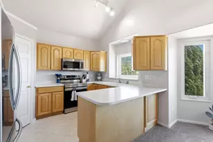 1228 E 3225 N, Layton, UT 84040 - Photo 5