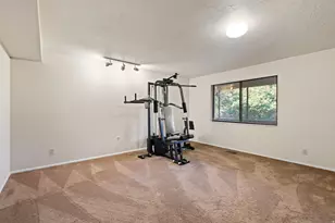 1584 S Sunset Oaks Dr, Salt Lake City, UT 84108 - Photo 45