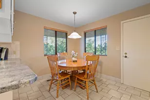 1584 S Sunset Oaks Dr, Salt Lake City, UT 84108 - Photo 13