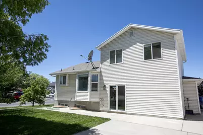 3051 S Waterleaf Way W, West Valley, UT 84128 - Photo 23