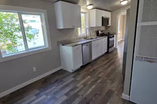 13275 S Minuteman Dr, Draper, UT 84020 - Photo 5