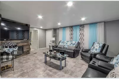 3860 S Midland Dr S #A42, Roy, UT 84067 - Photo 3