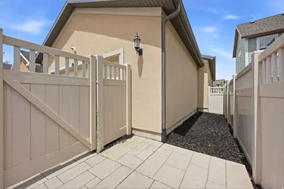 10749 S Topview Rd, South Jordan, UT 84009 - Photo 33