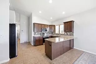 10749 S Topview Rd, South Jordan, UT 84009 - Photo 13