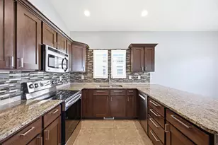 10749 S Topview Rd, South Jordan, UT 84009 - Photo 11