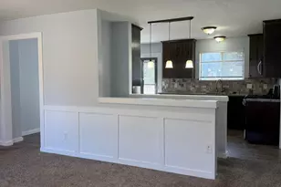 9892 S Roseboro Rd E, Sandy, UT 84092 - Photo 7