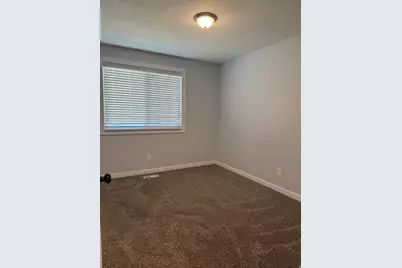9892 S Roseboro Rd E, Sandy, UT 84092 - Photo 21