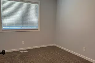 9892 S Roseboro Rd E, Sandy, UT 84092 - Photo 21