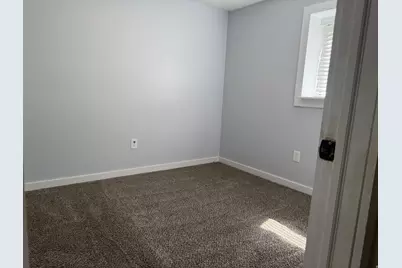9892 S Roseboro Rd E, Sandy, UT 84092 - Photo 33