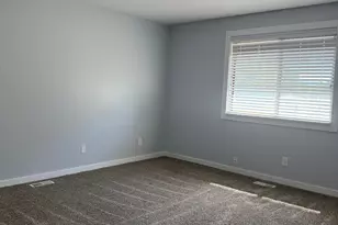 9892 S Roseboro Rd E, Sandy, UT 84092 - Photo 23