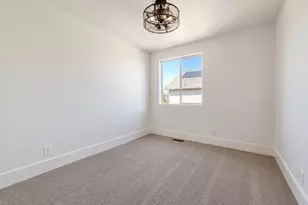 1918 W Woodview Dr N, Lehi, UT 84048 - Photo 15
