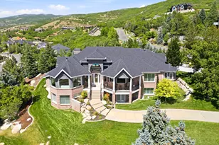 1756 S Stone Hollow Dr, Bountiful, UT 84010 - Photo 3