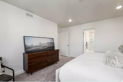 259 W Fushion Ln #123, Draper, UT 84020 - Photo 9
