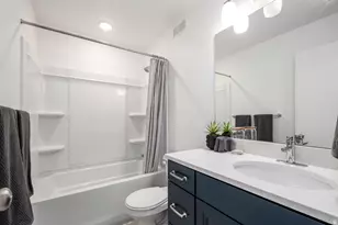 259 W Fushion Ln, Draper, UT 84020 - Photo 5